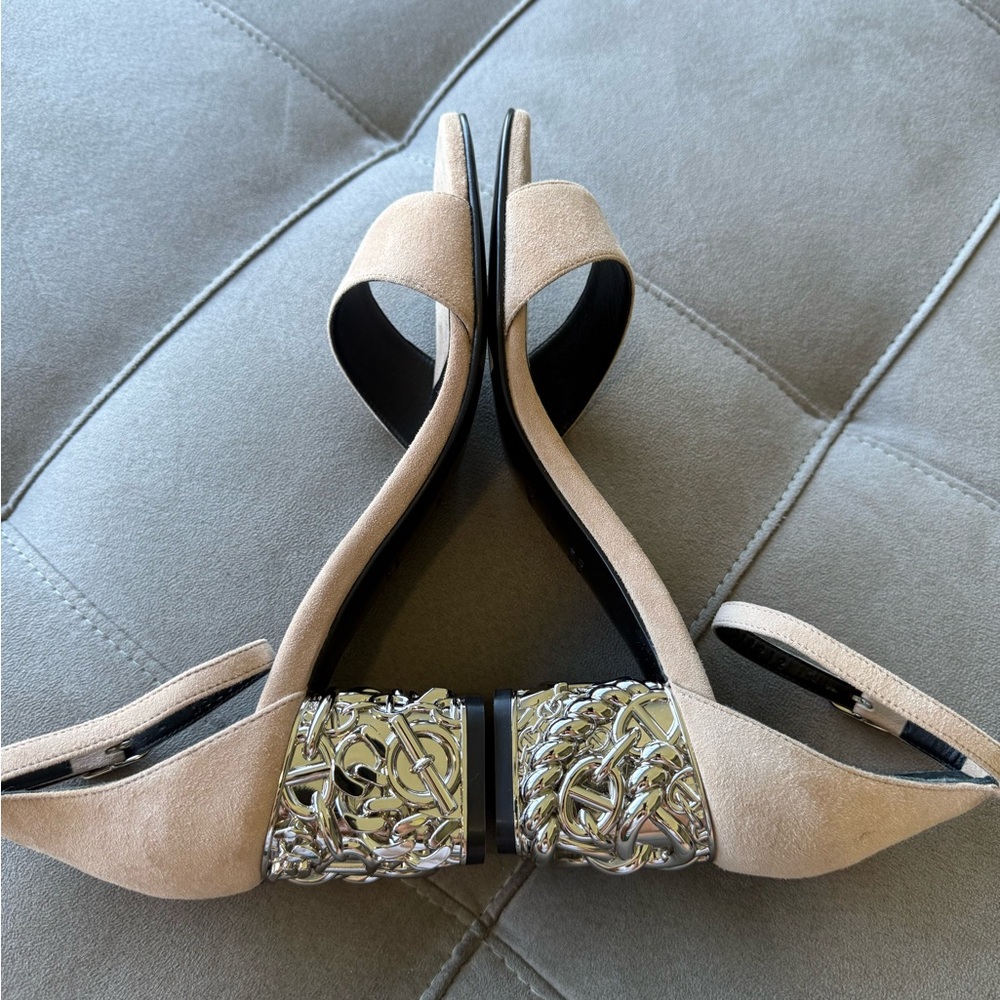 HERMES Creme Color Block Heel Sandals, new and never used - Picture 6 of 12